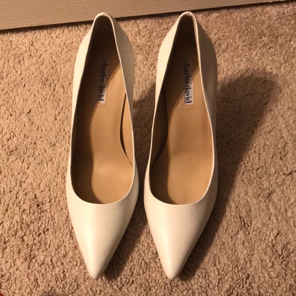 Charles David Shoes - Charles David white pumps